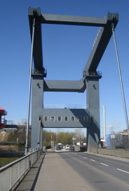 Grundinstandsetzung der Reiherstiegklappbrücke in Hamburg